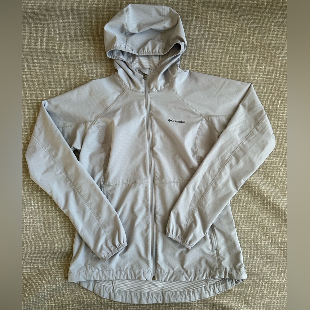 Columbia Women’s Fitted‎ Lilac/gray size Medium